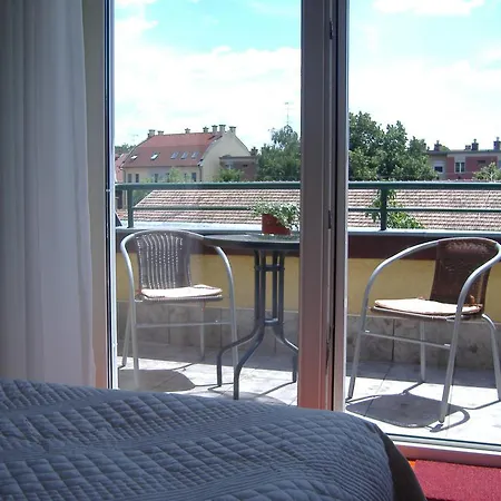 Apartamento Mora Szeged