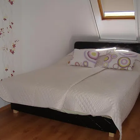 Apartment Mora *