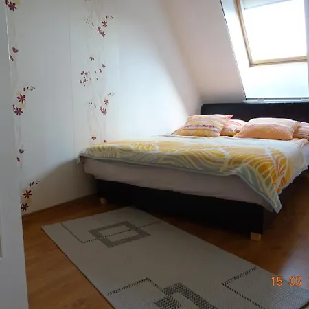 Mora Apartment *